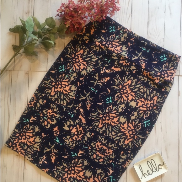 LuLaRoe Dresses & Skirts - Lularoe Blue Skirt Size-S